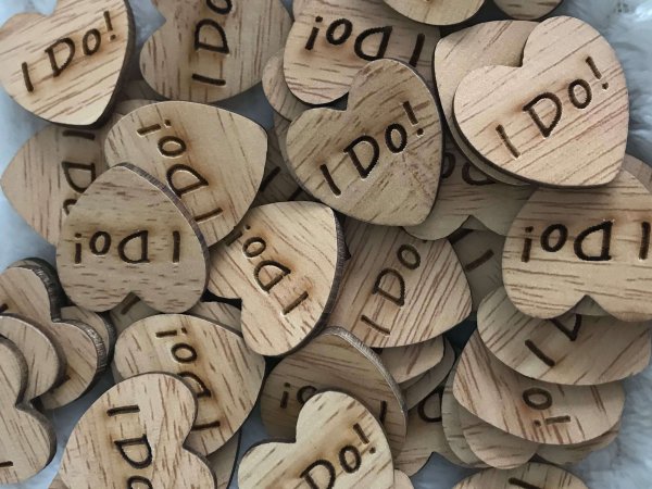 ido-houten-confetti